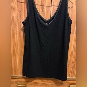 Suzy Shier Classic Black Tank Top